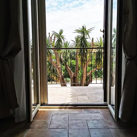 Il Sentiero Di Leano Θέρετρο